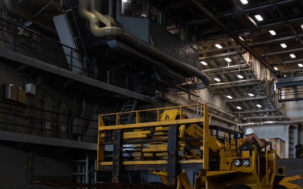 LCAC Operations Aboard USS New Orleans July 20, 2022