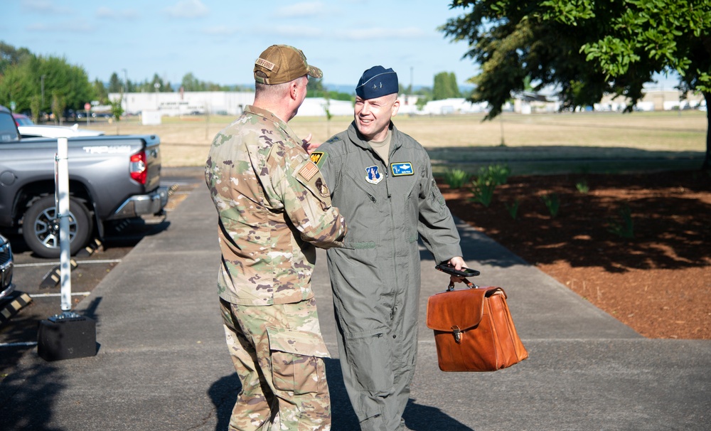 Deputy Director of the Air National Guard, Maj. Gen. Duke Pirak visits ORANG's 142nd Wing