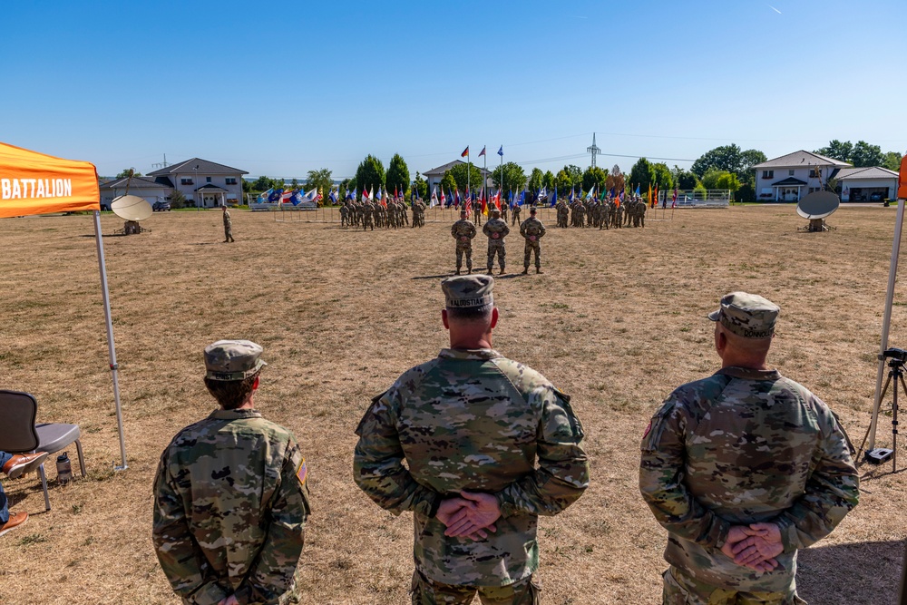 102d Signal Battalion Change of Command