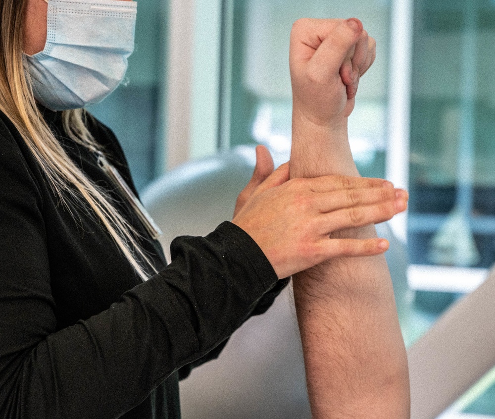 Physical therapy helps Airmen stay fit to fight