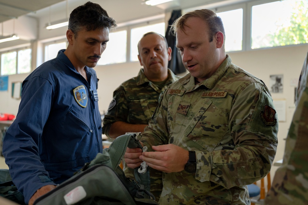 U.S.-Hellenic Air Force conduct bilateral AFE training