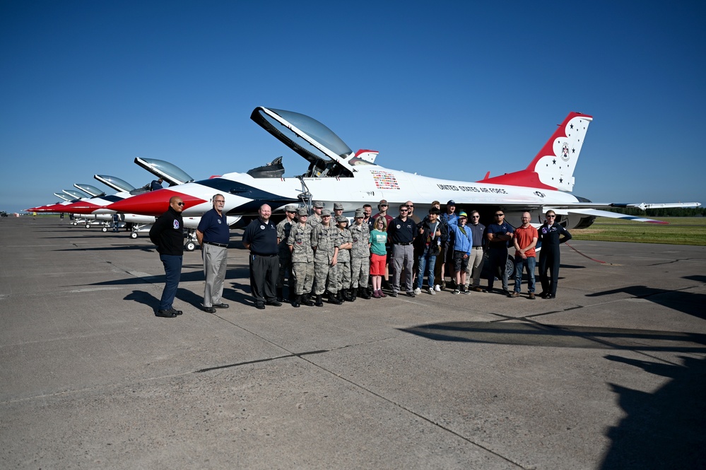 DVIDS Images 2022 Duluth Air Expo [Image 5 of 8]