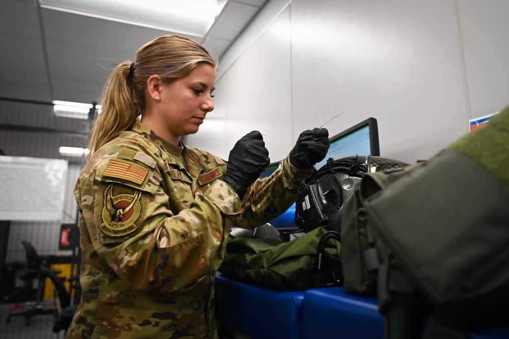 DVIDS - Images - 354th OSS AFE Airmen keep pilots’ heads in the game ...