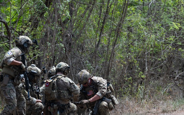 RIMPAC 2022: US Army, Republic of Korea SOF conduct Military Urban Terrain training