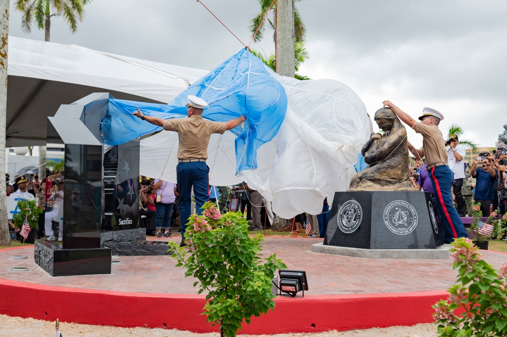 Guam unveils a Gold Star Families Memorial Monument