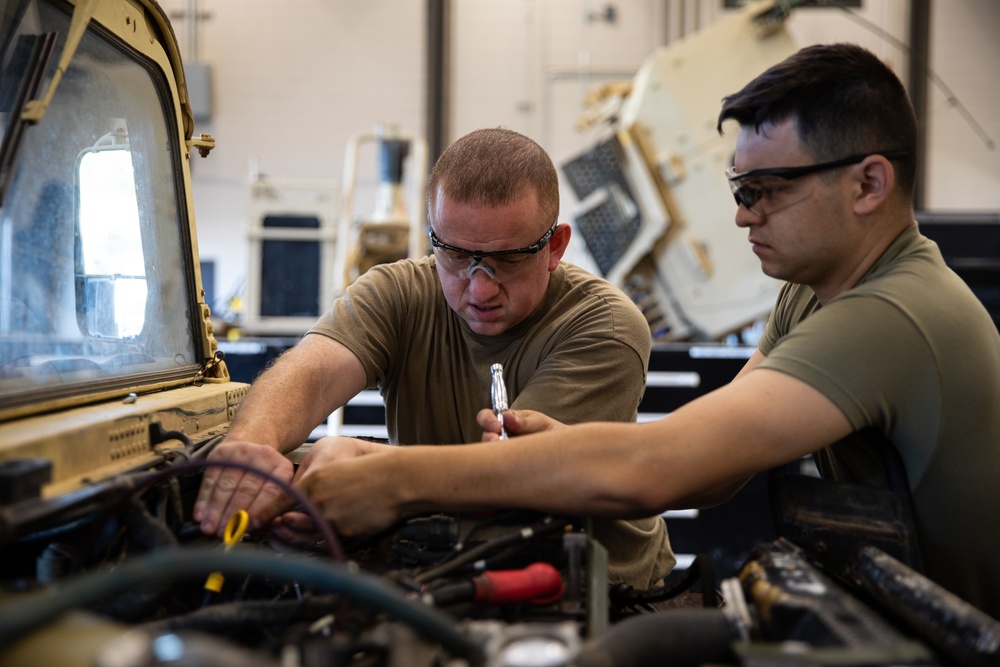 Soldiers from 700 Brigade Support Battalion conduct annual training at the Sustainment Training Center