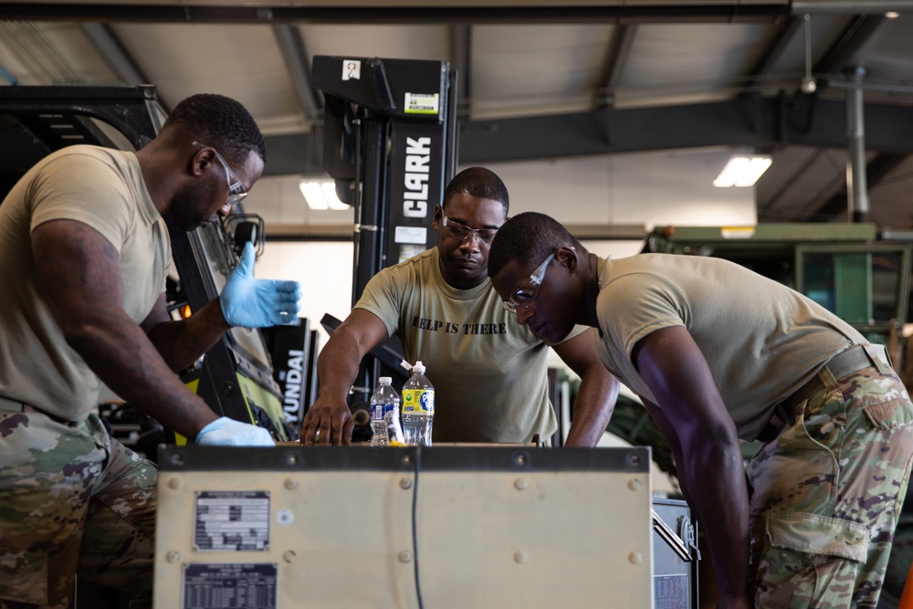 Soldiers from 700 Brigade Support Battalion conduct annual training at the Sustainment Training Center