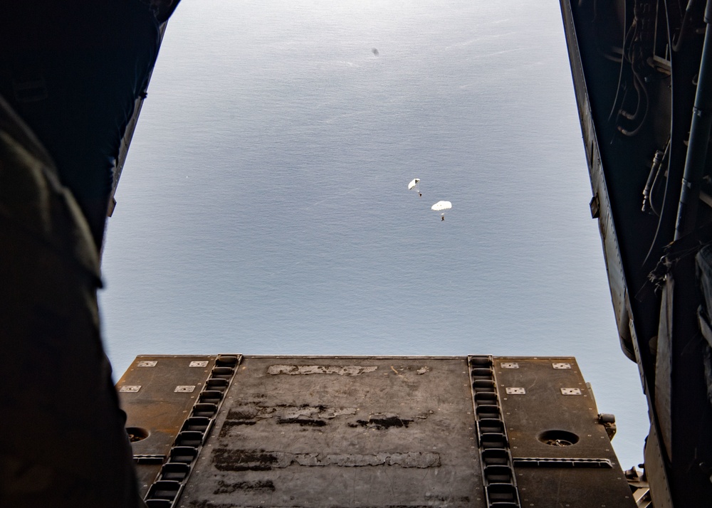 EODGRU One Conducts Parachute Ops During RIMPAC 2022 Southern California