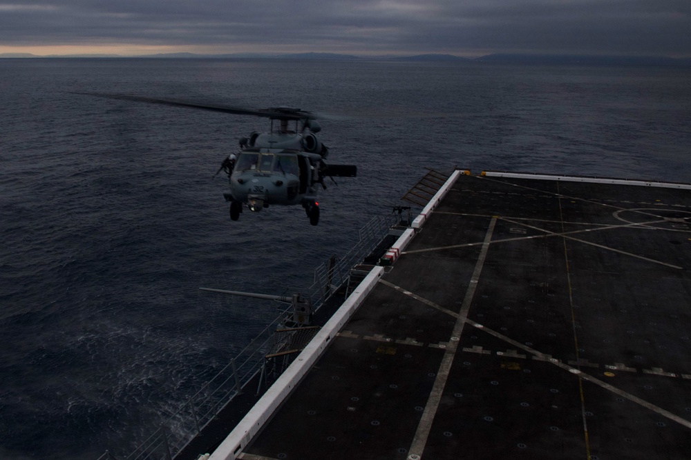USS Portland (LPD 27) DLQ Flight Operations During RIMPAC 2022 Southern California