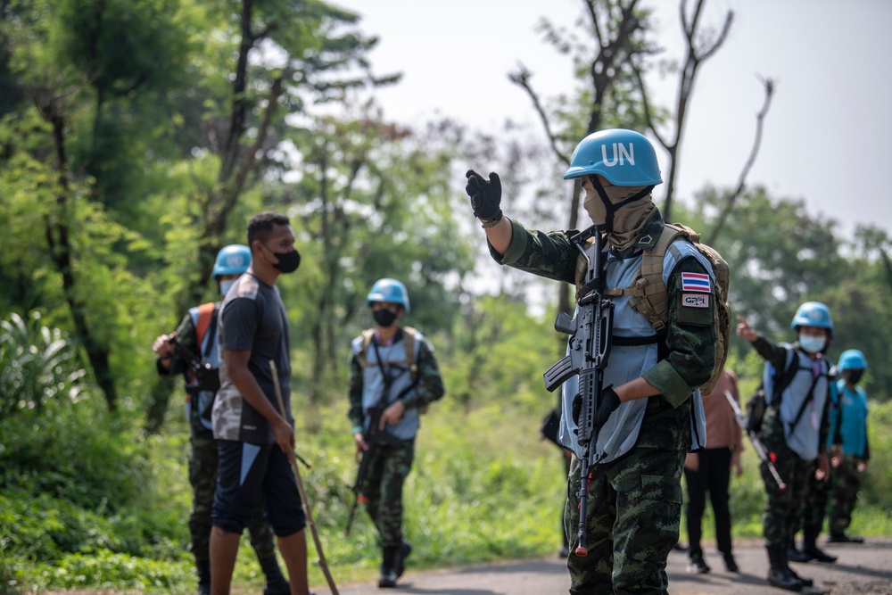 Royal Thai Army Train UN Aid Assistance