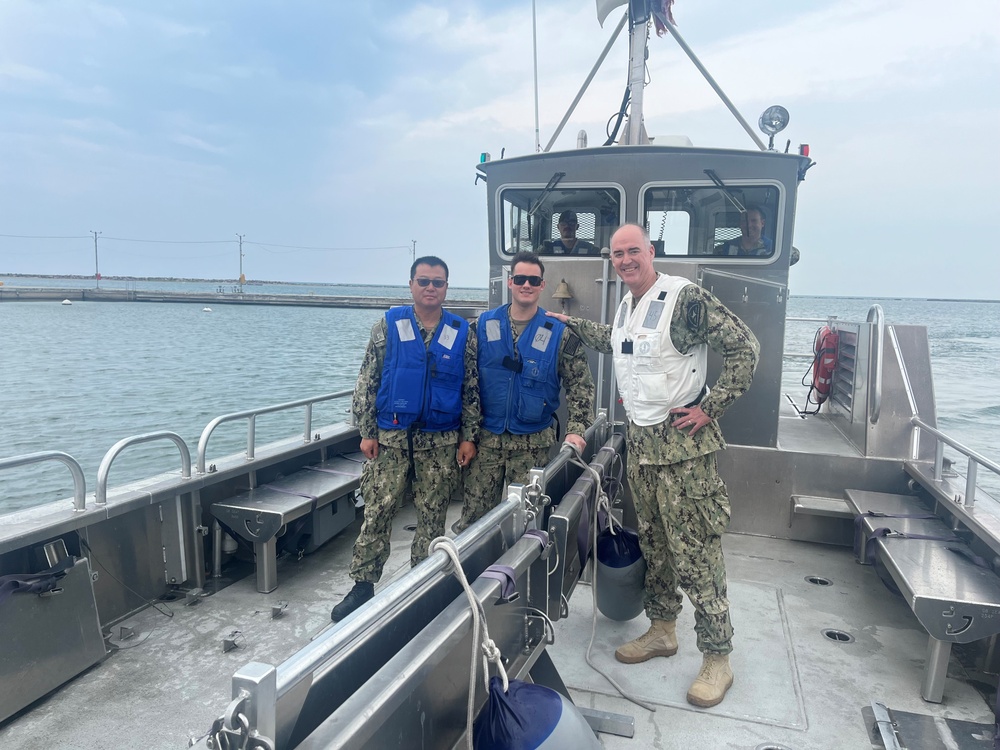 Rear Admiral Ruston visit to Navy Reserve Center Great Lakes