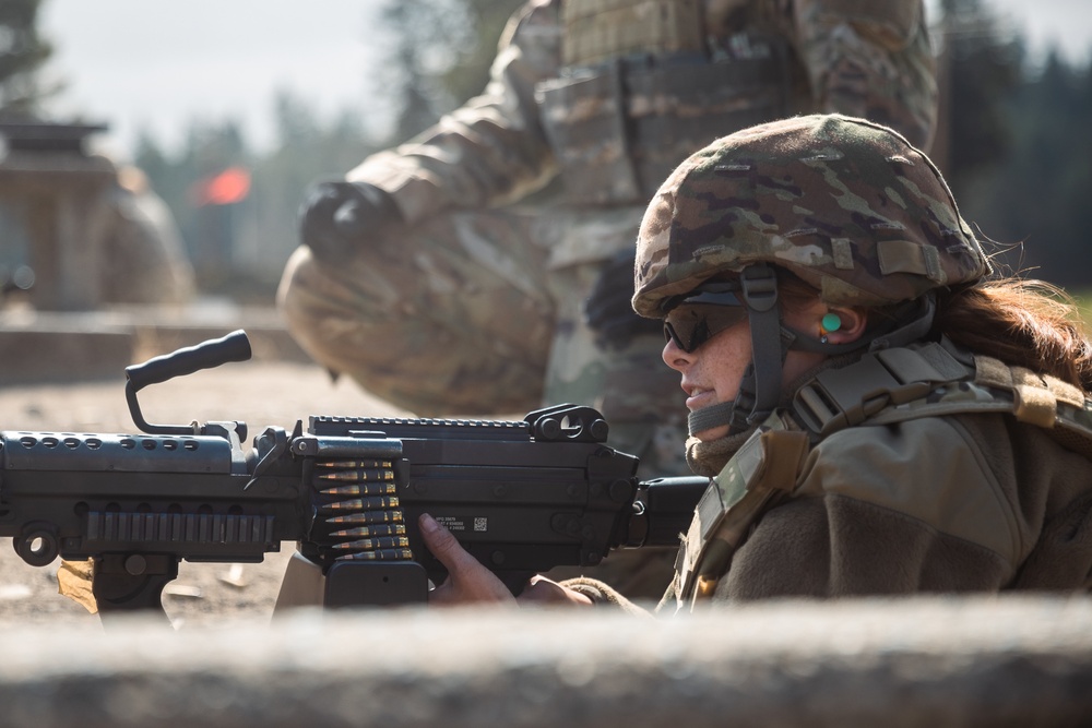 181st Brigade Support Battalion conducts M249 Range Operations