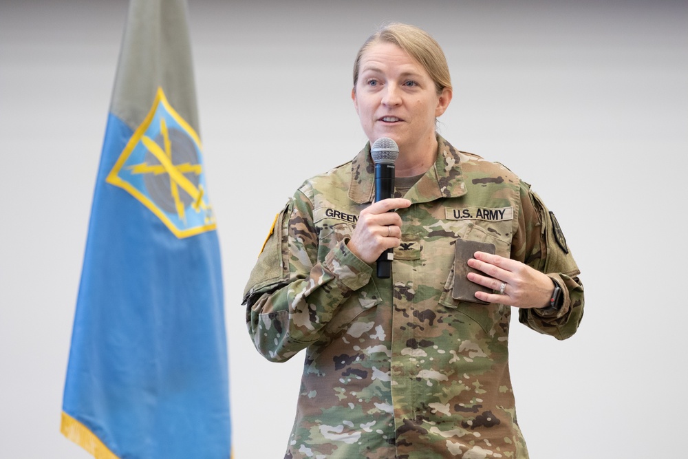 Training Support Command holds relinquishment of command ceremony