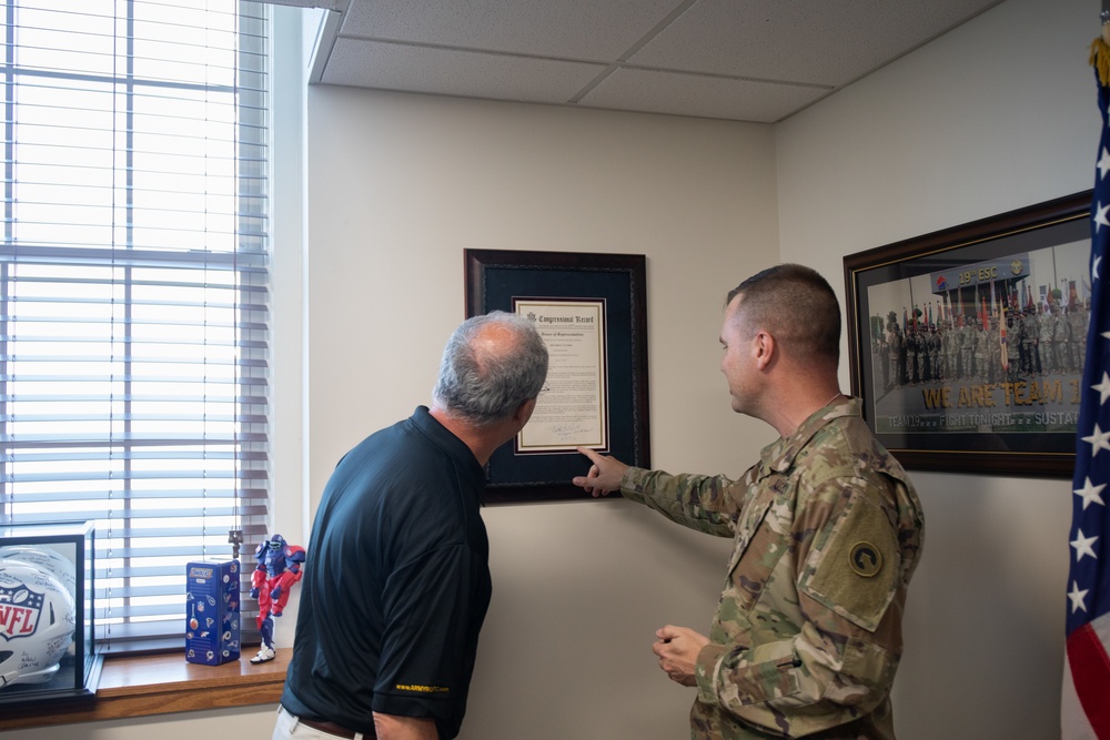 Hon. Brett Guthrie visits 1st Theater Sustainment Command