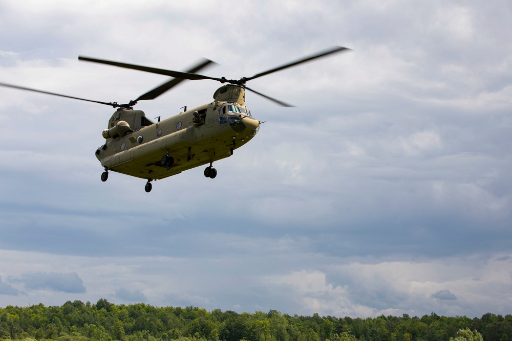 Soldiers of the 112th Field Artillery Regiment conduct Sling Load Operations at XCTC