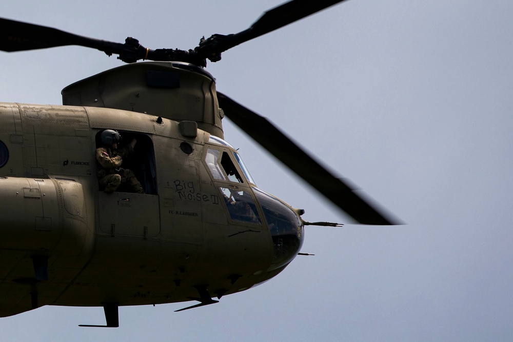 Soldiers of the 112th Field Artillery Regiment conduct Sling Load Operations at XCTC