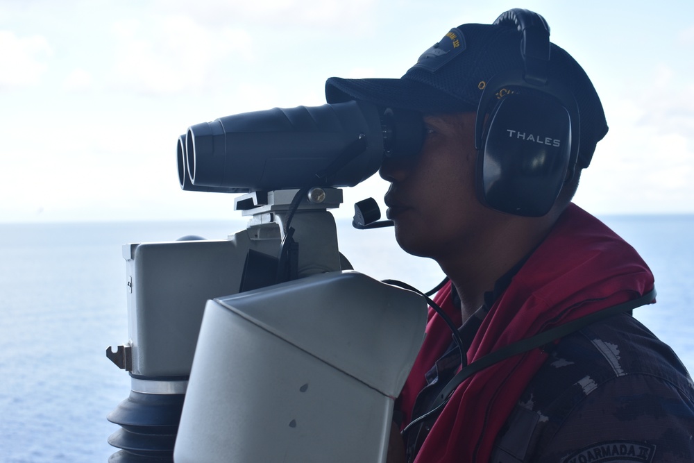 KRI I Gusti Ngurah Rai (332) Conducts Gunnery Exercise at RIMPAC