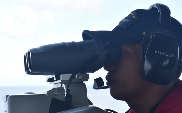 KRI I Gusti Ngurah Rai (332) Conducts Gunnery Exercise at RIMPAC