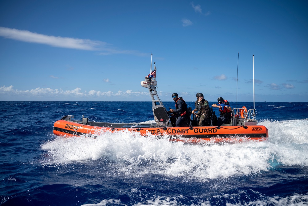 USCGC Midgett, U.S. Navy, French Navy conduct pursuit training