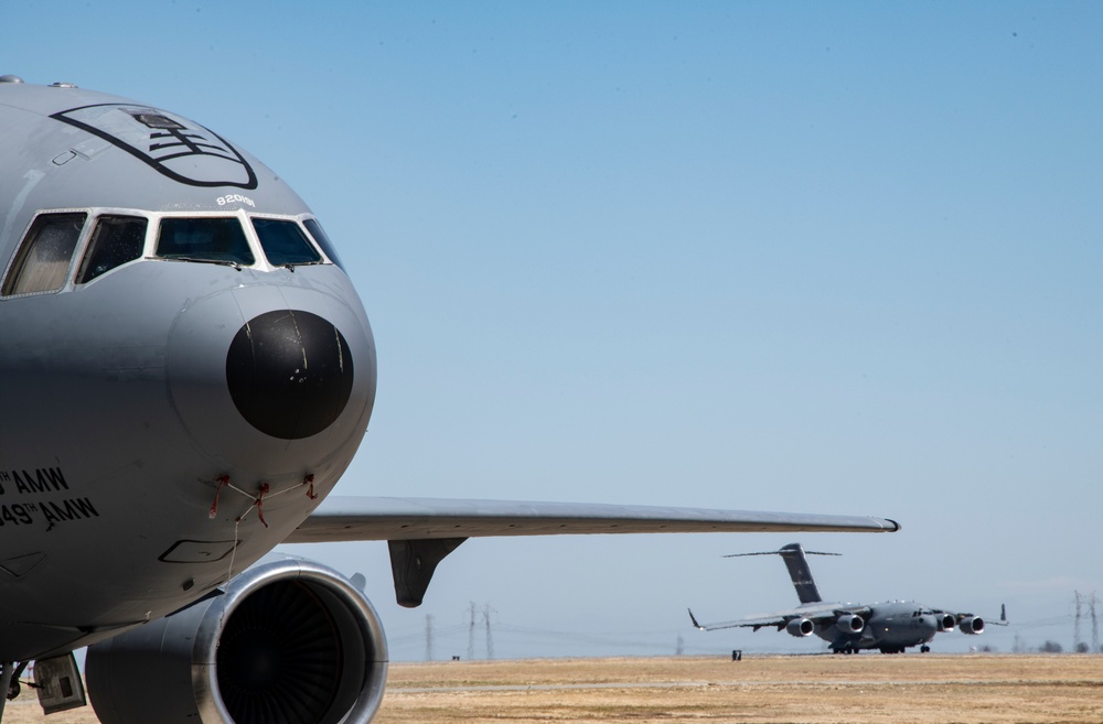 Wing commander takes final flight at Travis AFB