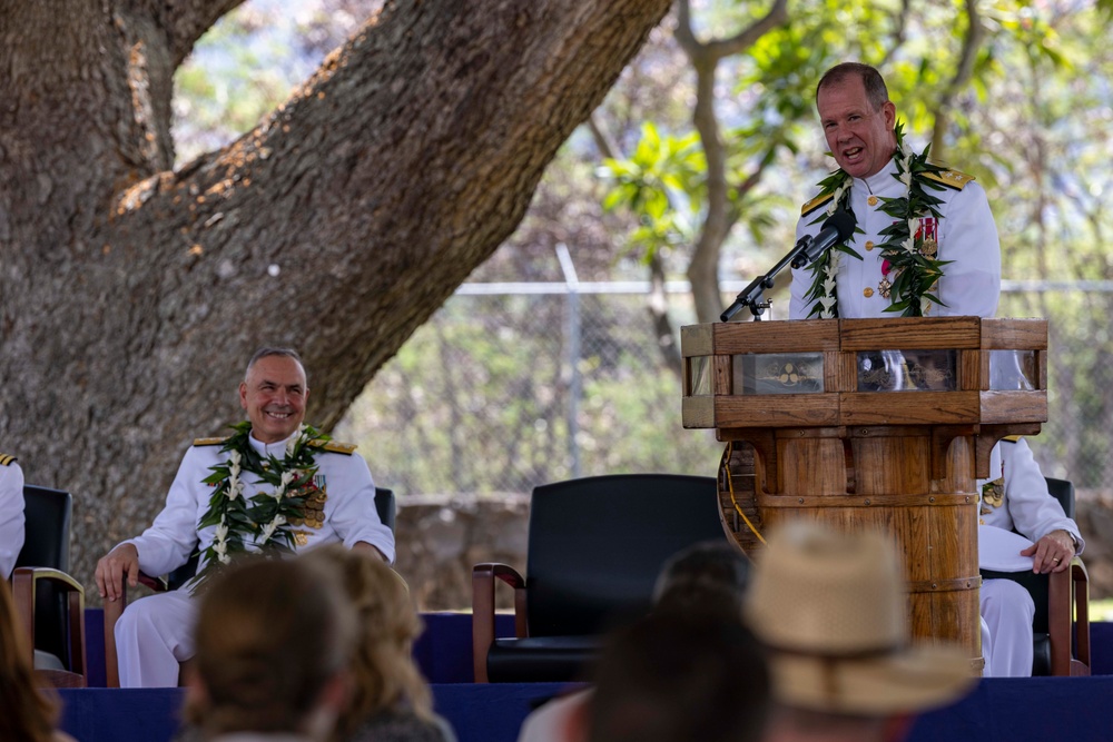 NAVFAC Pacific Holds Change of Command Ceremony