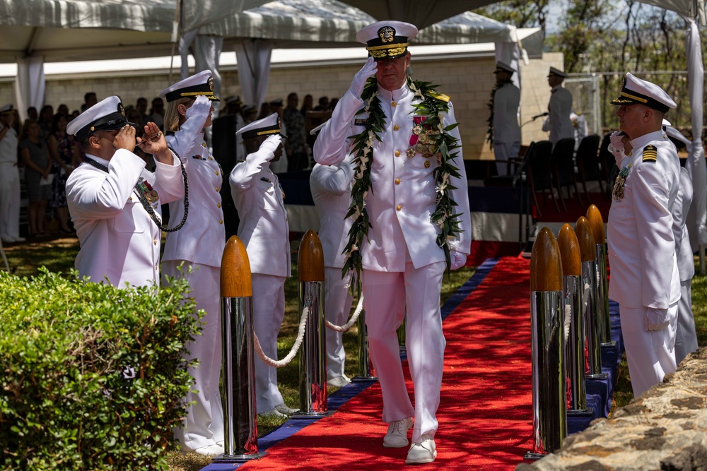 NAVFAC Pacific Holds Change of Command Ceremony