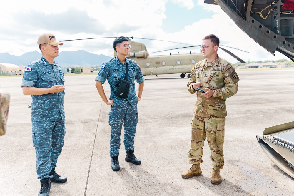RIMPAC 2022: Deck landing qualification