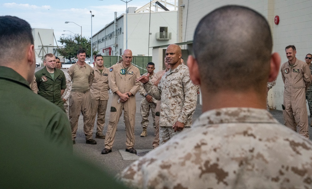 MAGTF-23 command team visits MAW assets supporting ITX 4-22