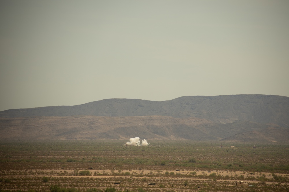 1st ANGLICO fire support Marines take aim