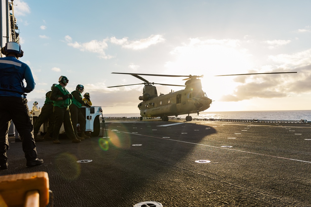 RIMPAC 2022: Deck landing qualification