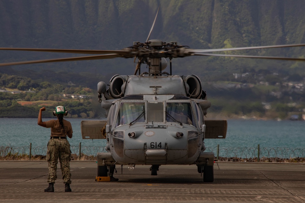 U.S. Navy Sailors participate in SINKEX during RIMPAC 2022