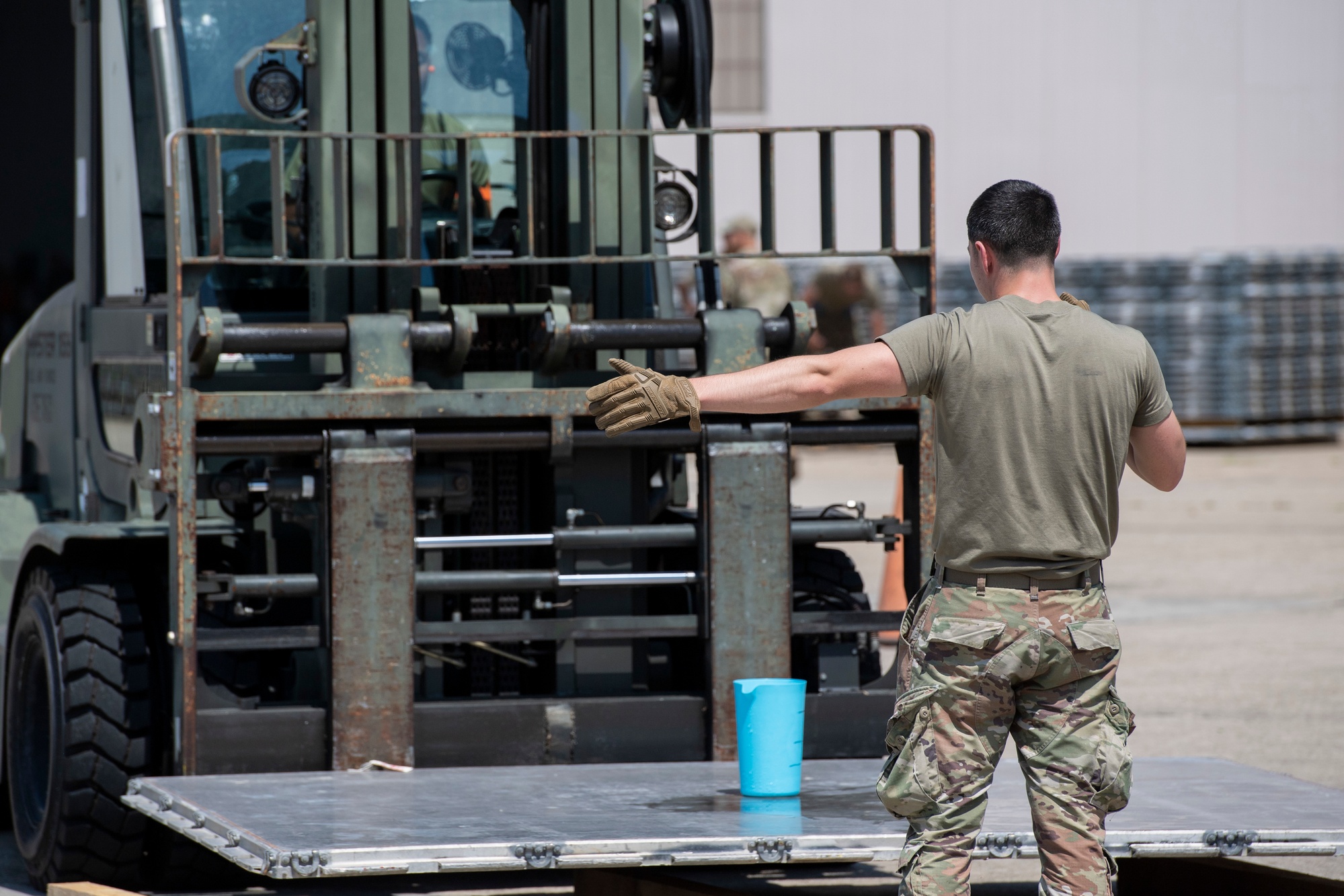 DVIDS - Images - 35th and 88th Aerial Port Squadron Competition
