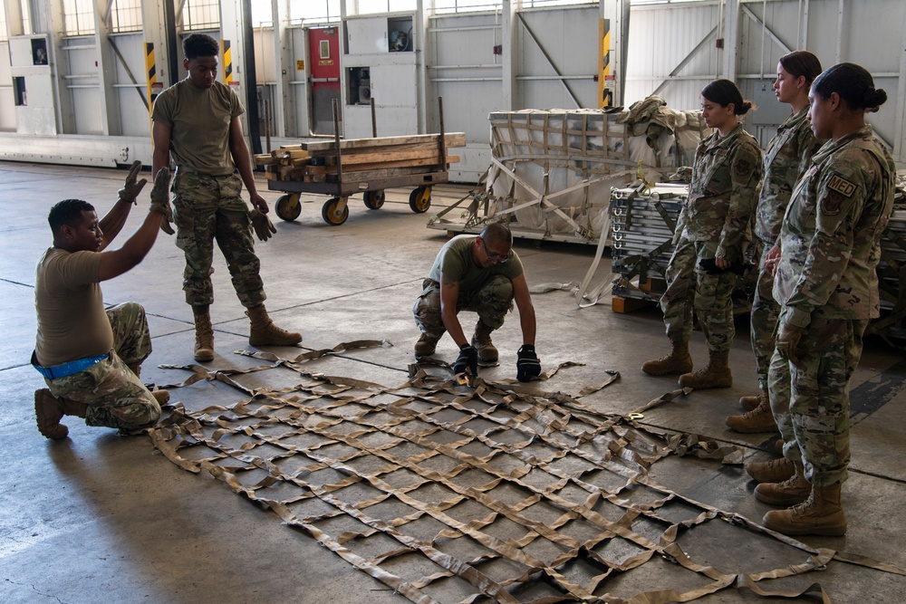 514th Aeromedical Staging Squadron Cargo and Pallet Training