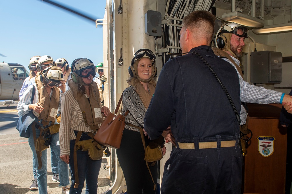 USS Essex Hosts Congressional and Staff Delegations Aboard During RIMPAC 2022