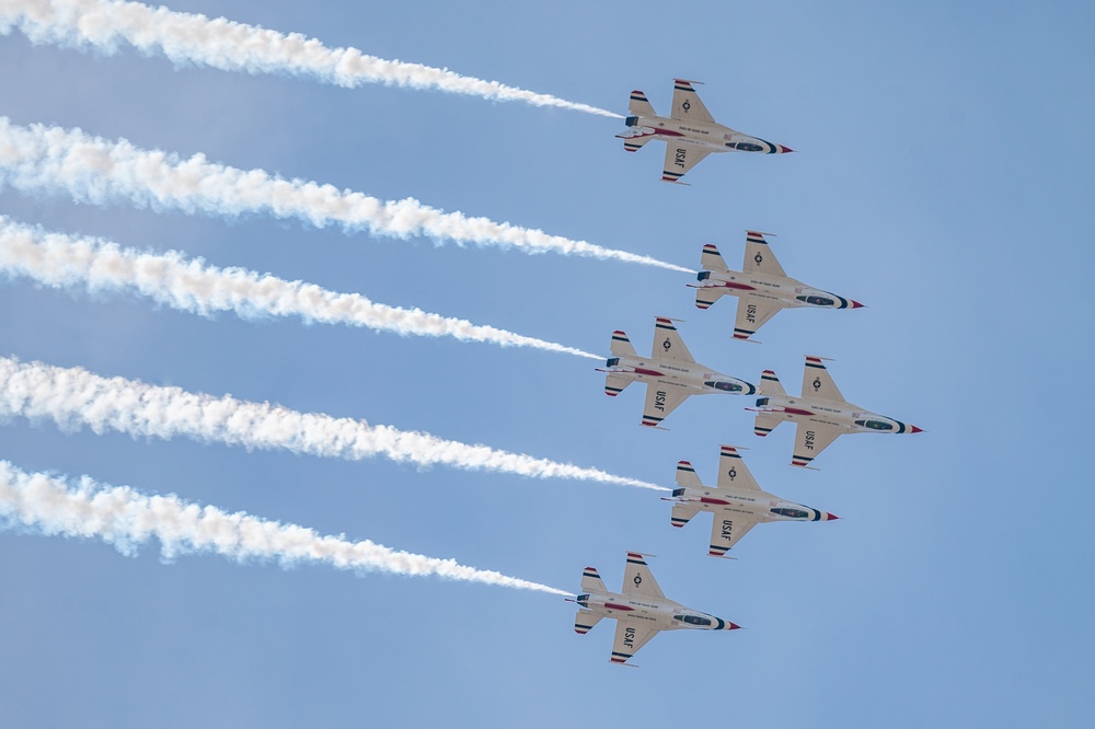 2022 Montana's Military Open House &quot;Flight over the Falls&quot;