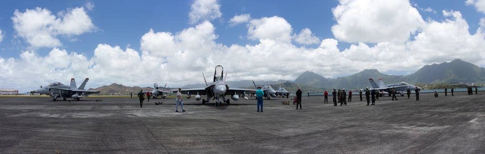 U.S. Marine Corps F/A-18 Hornets gear up for SINKEX during RIMPAC 2022