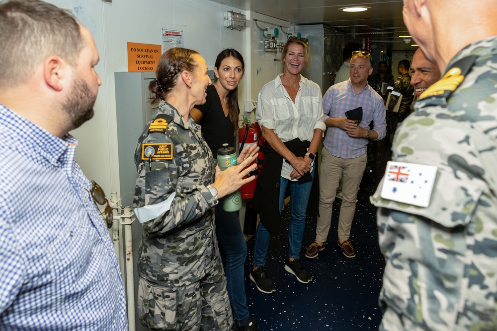 U.S. Congress members visit HMAS Canberra