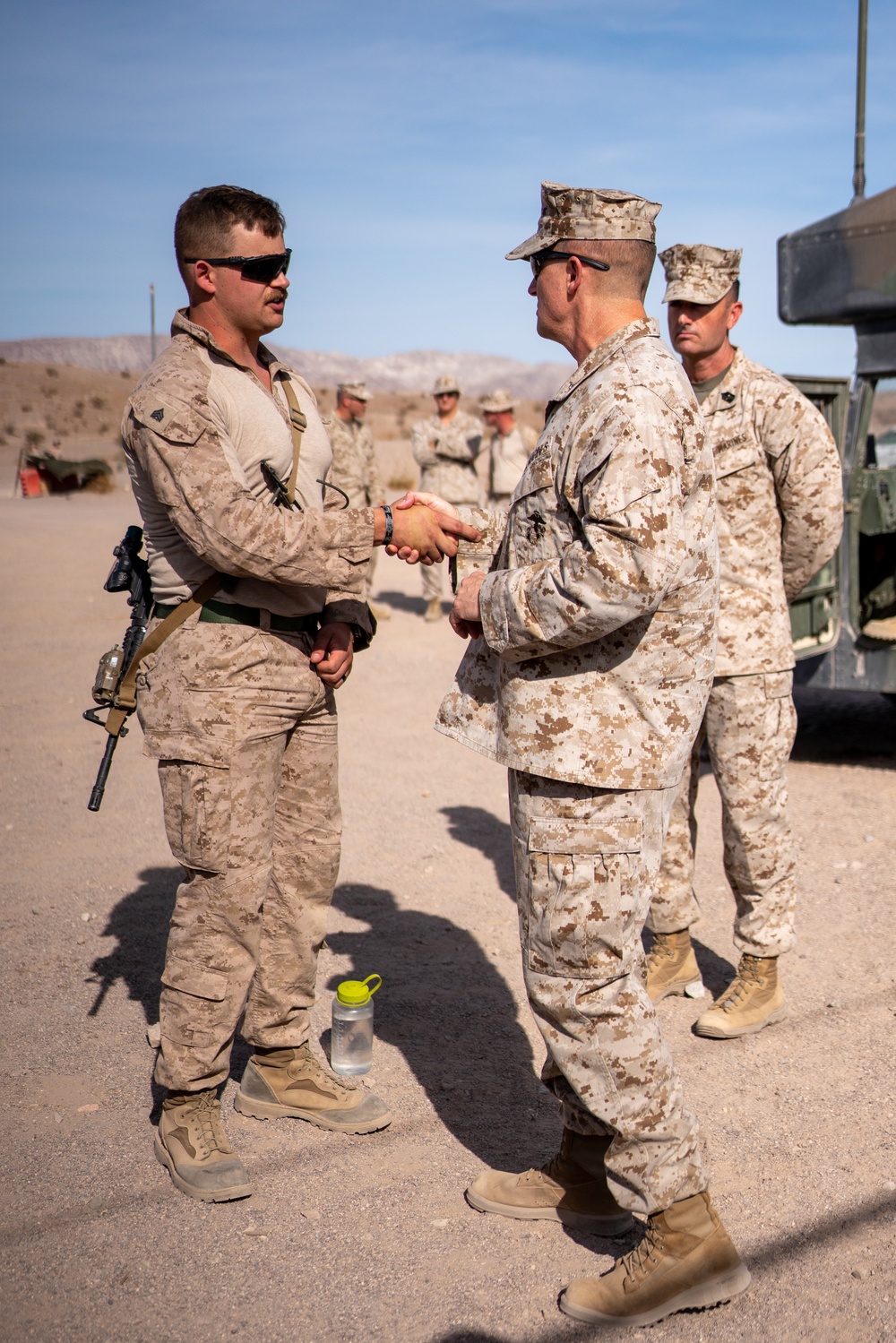 4th Marine Division command team visits Marines at ITX 4-22