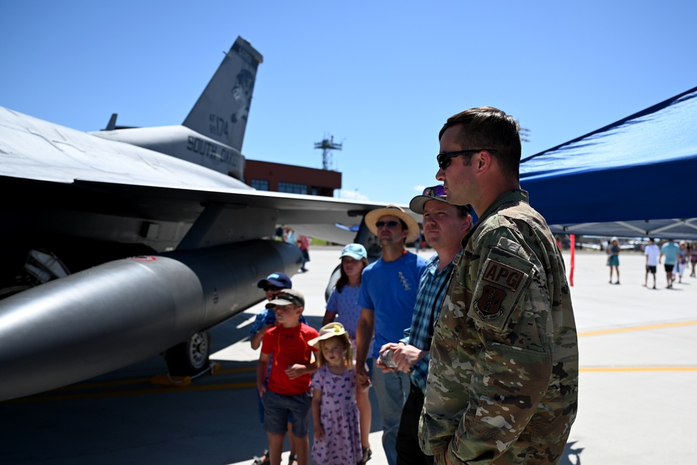 2022 Montana’s Military Open House “Flight Over the Falls”