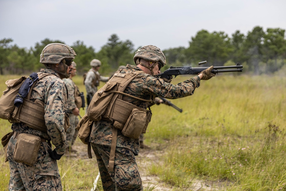 8th Engineer Support Battalion conducts a ballistic breaching range during Summer Pioneer 22 (Day 9)