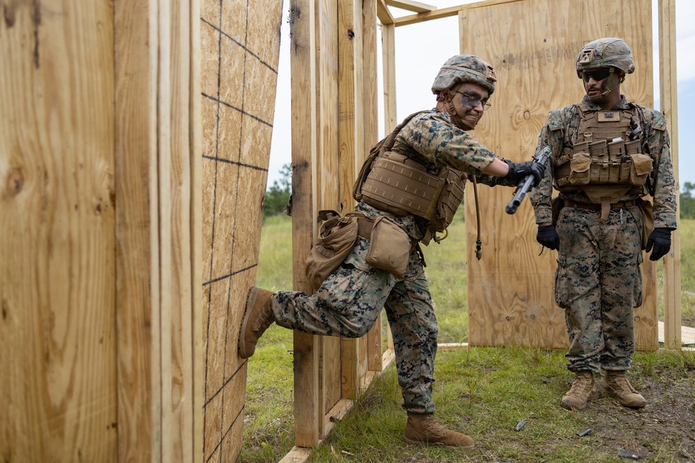 8th Engineer Support Battalion conducts a ballistic breaching range during Summer Pioneer 22 (Day 9)