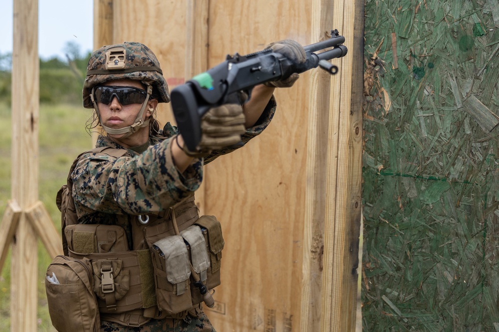 8th Engineer Support Battalion conducts a ballistic breaching range during Summer Pioneer 22 (Day 9)