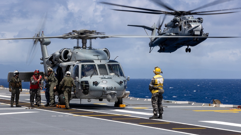 HMAS Canberra Air Ops RIMPAC 2022