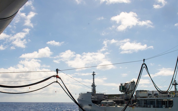 HMCS Vancouver Conducts Replenishment-at-Sea with HMNZS Aotearoa