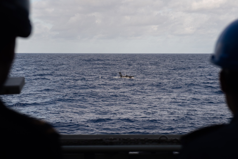 HMCS Vancouver conducts GUNEX during RIMPAC 2022