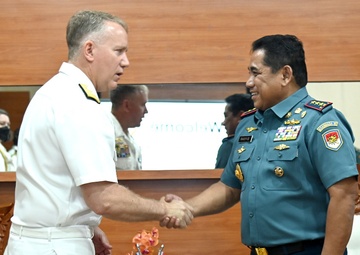 Submarine Group 7 Participates in 6th Indonesian Submarine Force Staff Talks