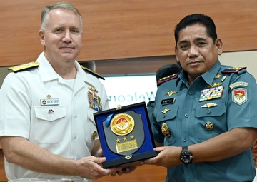 Submarine Group 7 Participates in 6th Indonesian Submarine Force Staff Talks