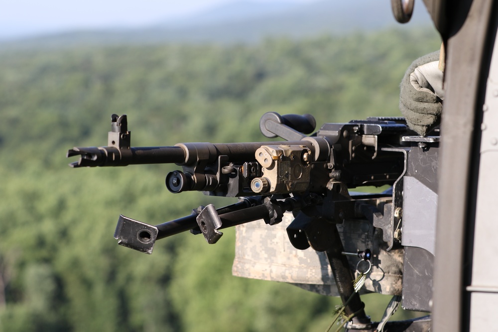 Pennsylvania Army Soldiers perform training to pass the air gunnery qualification