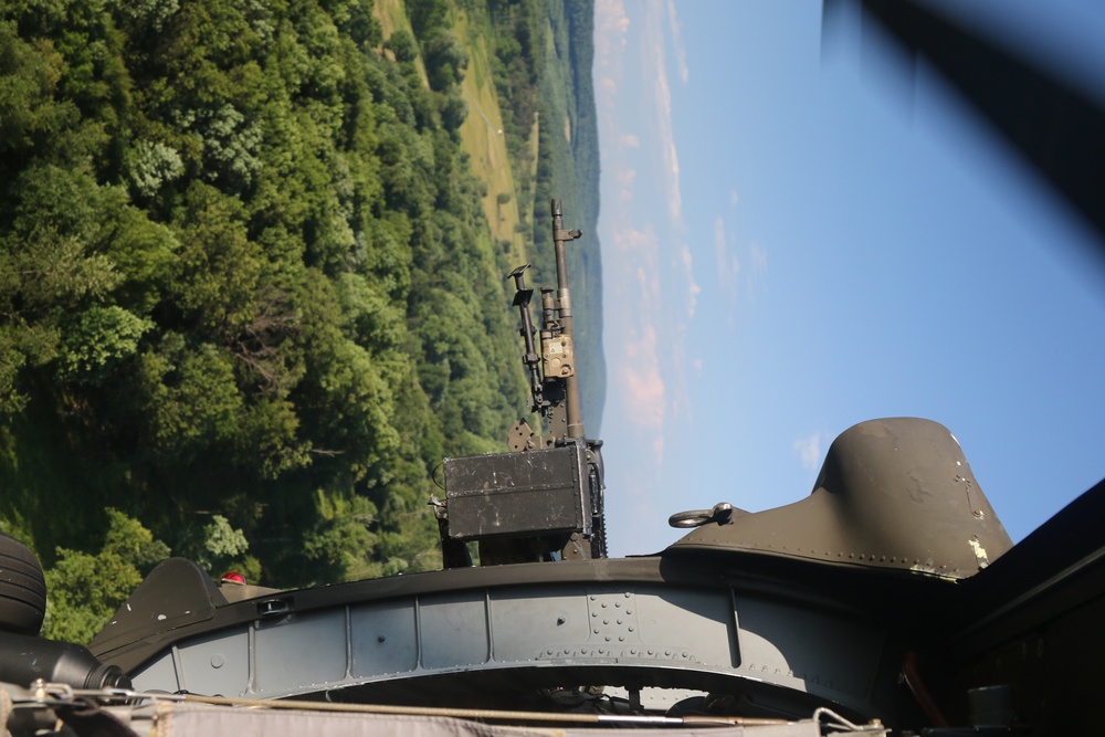 Pennsylvania Army Soldiers perform training to pass the air gunnery qualification