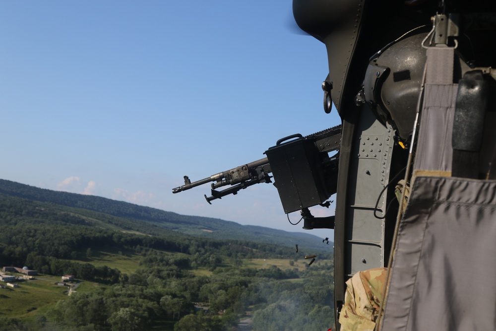 Pennsylvania Army Soldiers perform training to pass the air gunnery qualification